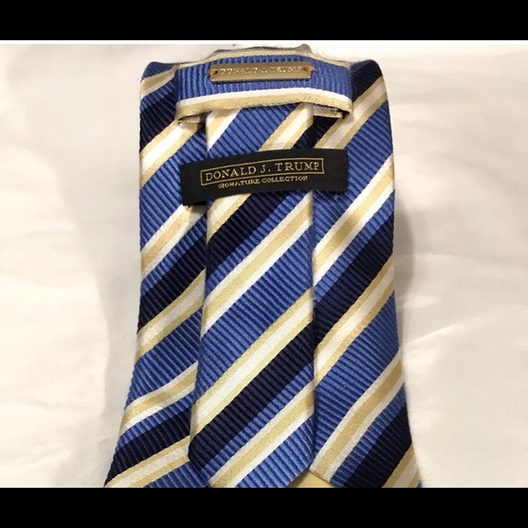 Donald J Trump Other - Donald J Trump SC Gold Bar 100% Silk Tie